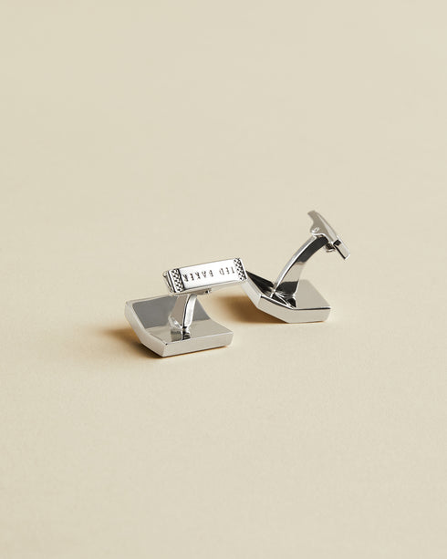 <P Class="Description">A Treat For Yourself Or A Friend, The Summers Cufflinks Are A Pair Which Will See You Through Any S...